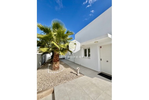 Resale - Villa -
Benijofar - Costa Blanca