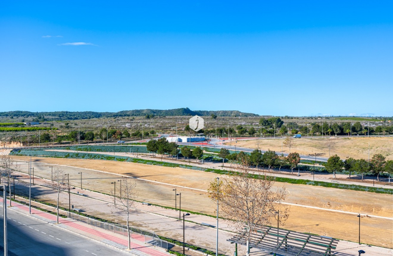 Resale - Apartment / flat -
San Miguel de Salinas - Inland