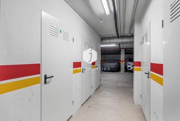 Resale - Apartment / flat -
San Miguel de Salinas - Inland