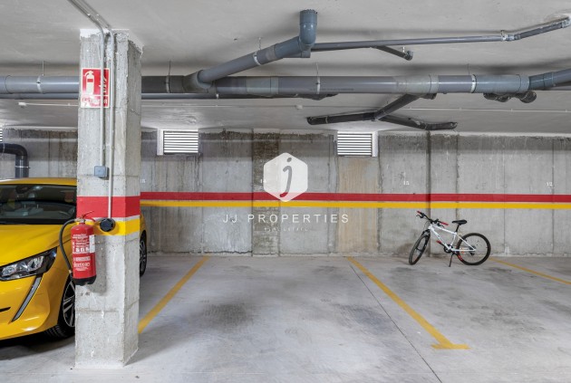 Resale - Apartment / flat -
San Miguel de Salinas - Inland