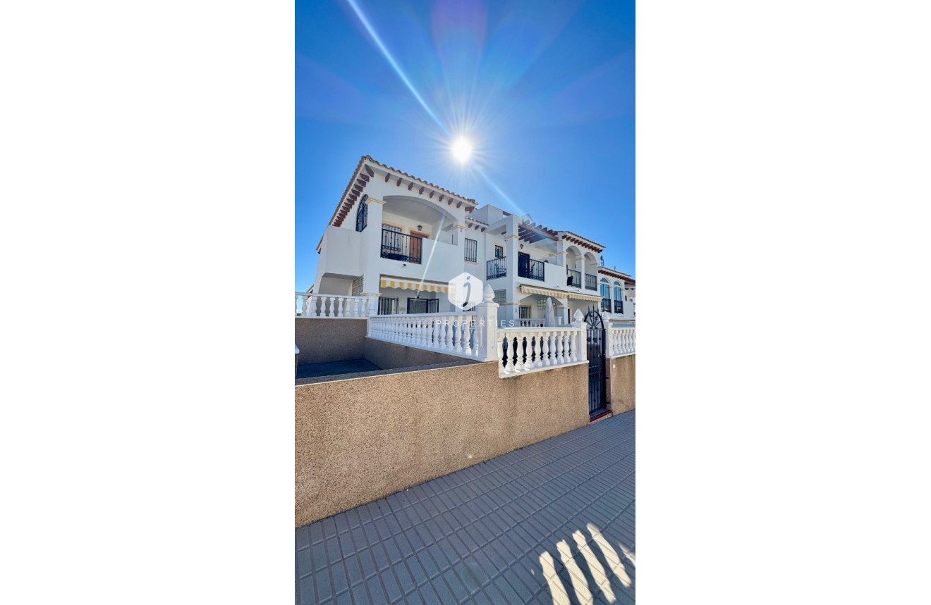 Resale - Apartment / flat -
Orihuela Costa - Costa Blanca