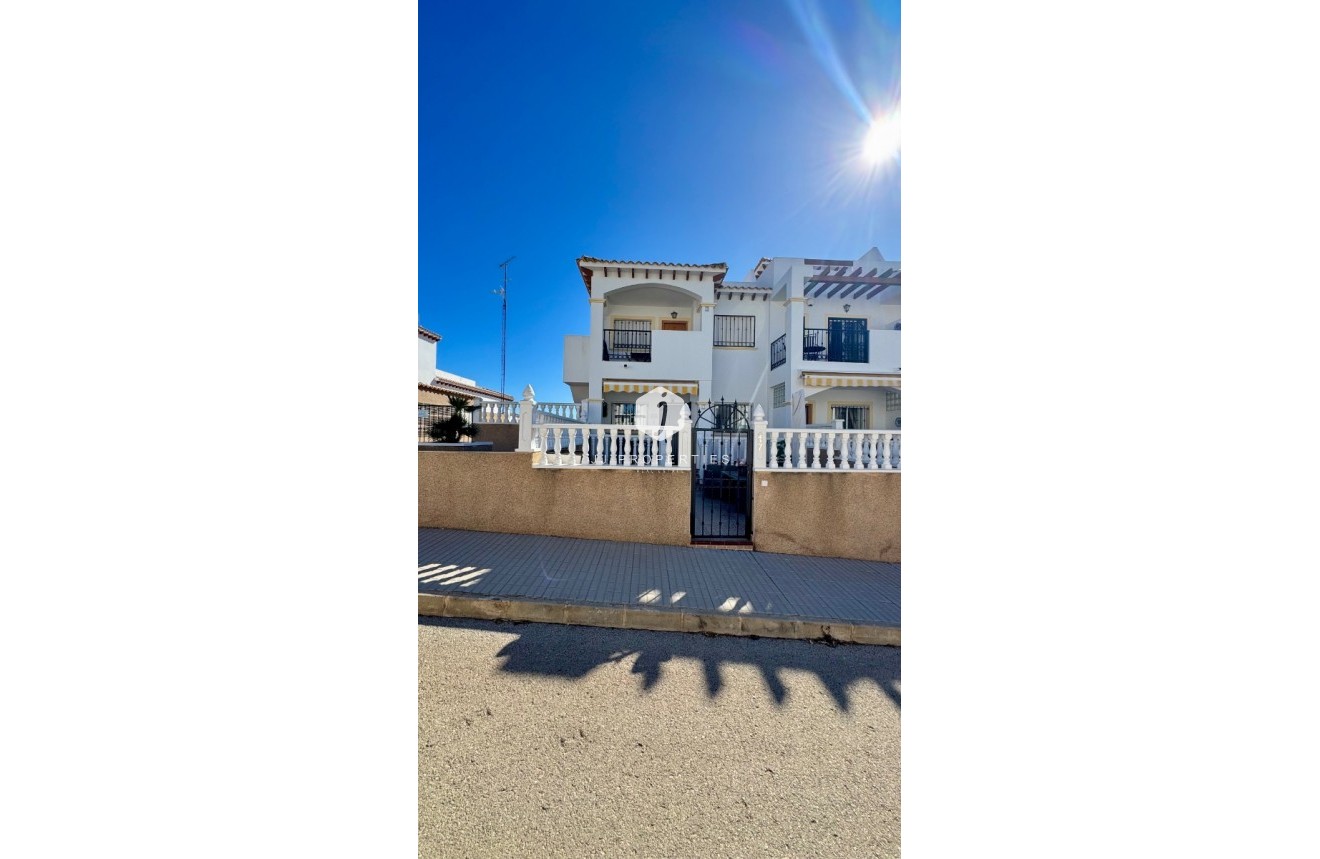 Resale - Apartment / flat -
Orihuela Costa - Costa Blanca
