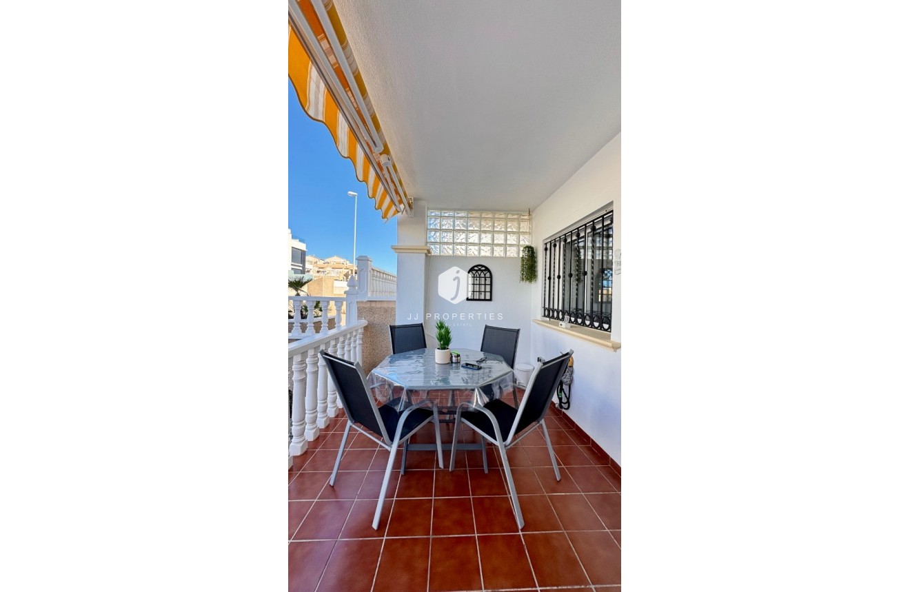 Resale - Apartment / flat -
Orihuela Costa - Costa Blanca