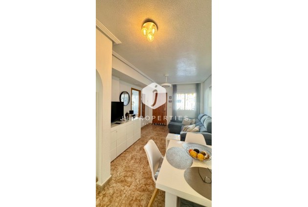 Resale - Apartment / flat -
Orihuela Costa - Costa Blanca