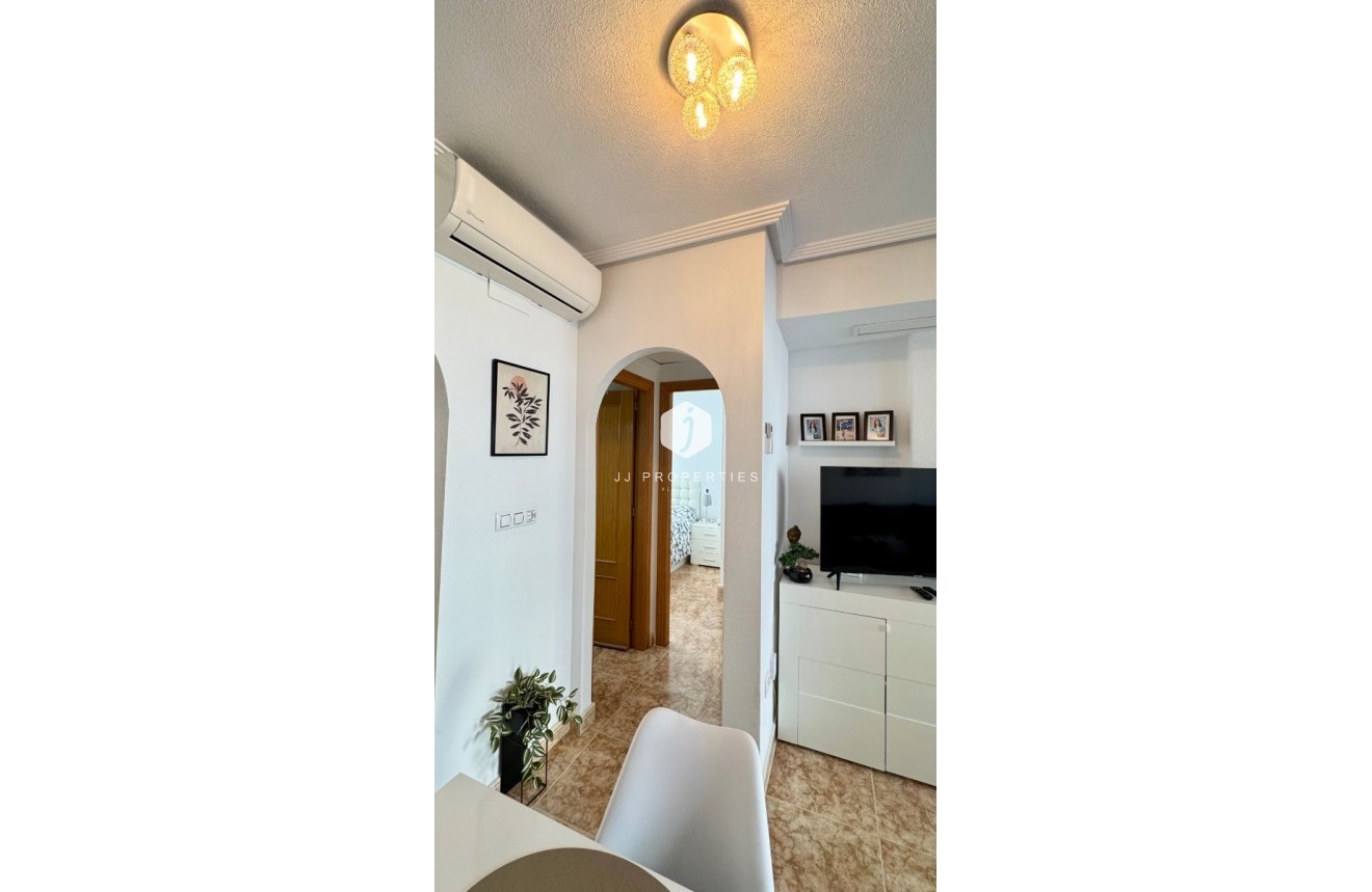 Resale - Apartment / flat -
Orihuela Costa - Costa Blanca