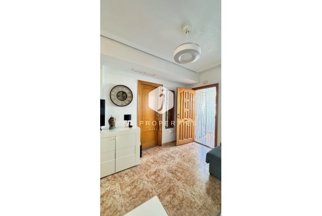 Resale - Apartment / flat -
Orihuela Costa - Costa Blanca