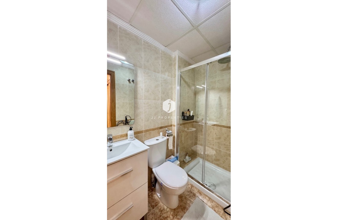 Resale - Apartment / flat -
Orihuela Costa - Costa Blanca