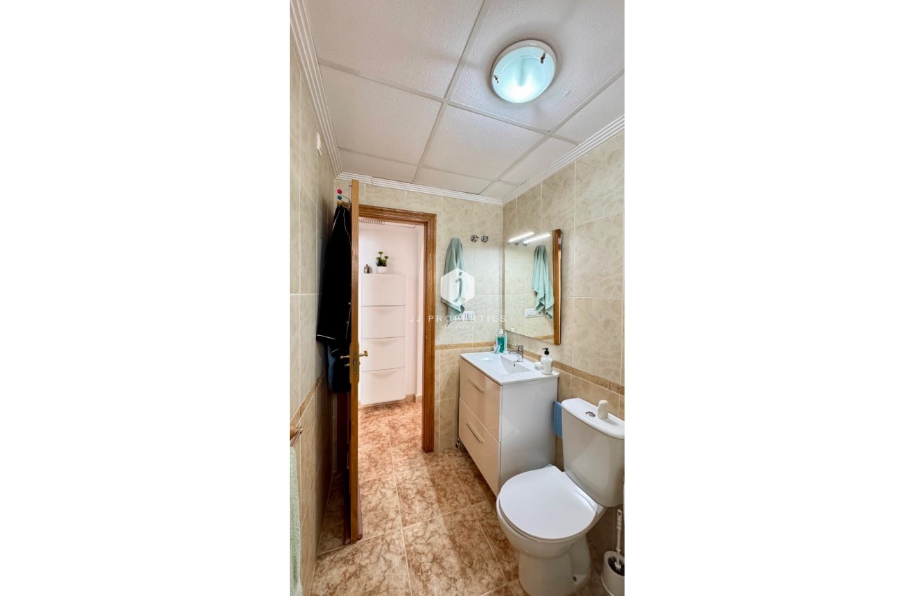 Resale - Apartment / flat -
Orihuela Costa - Costa Blanca