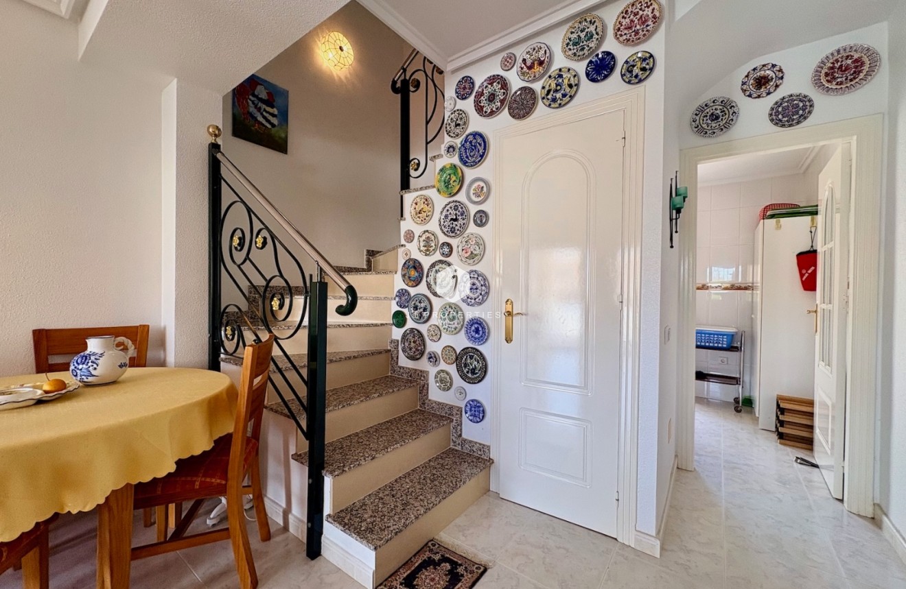 Resale - Chalet -
Rojales - Inland