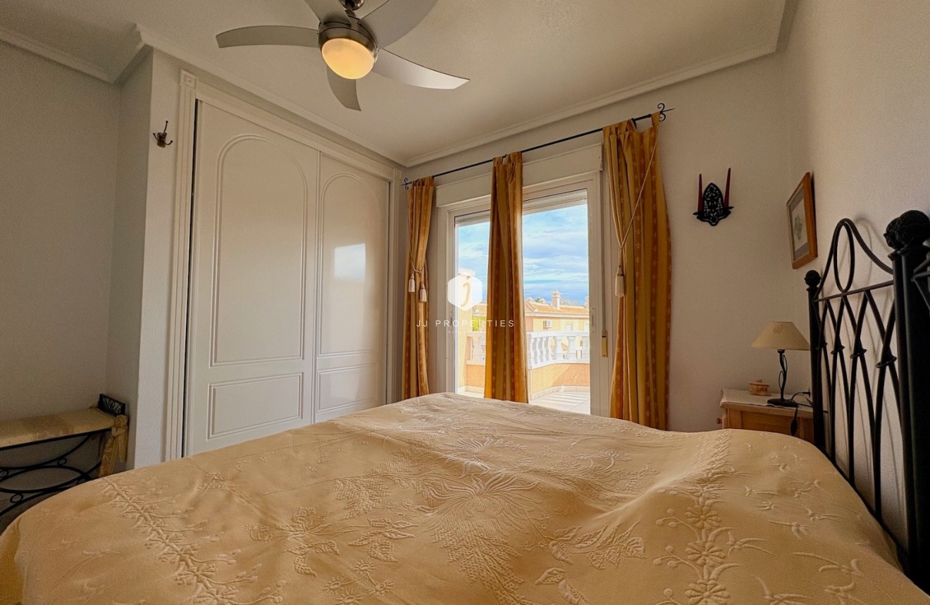 Resale - Chalet -
Rojales - Inland