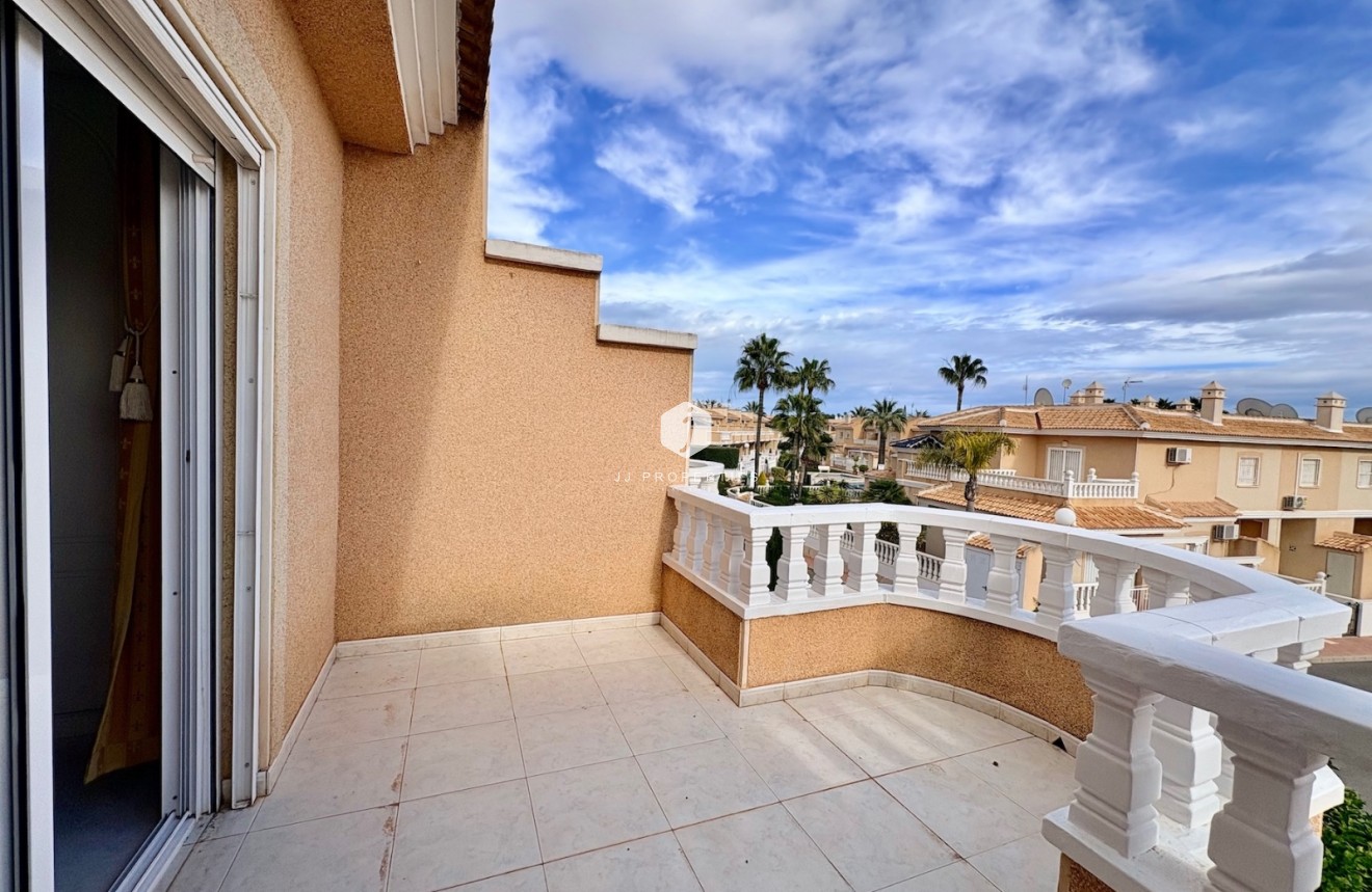 Resale - Chalet -
Rojales - Inland