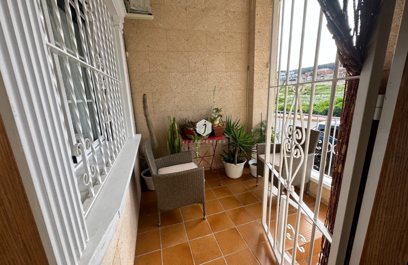 Resale - Chalet -
Bigastro - Inland