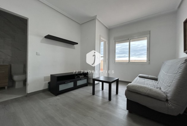 D'occasion - Appartement -
Alicante - Inland