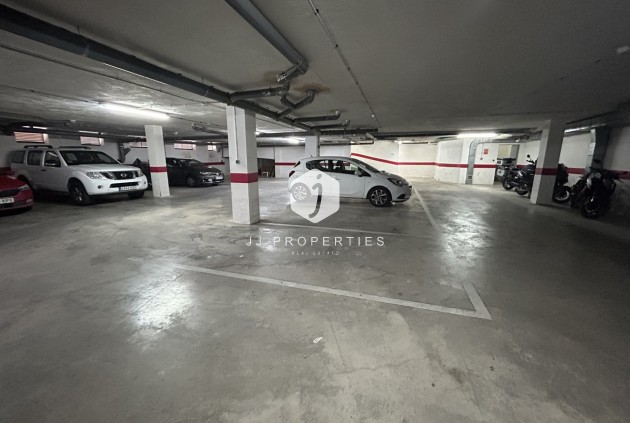 D'occasion - Appartement -
Alicante - Inland