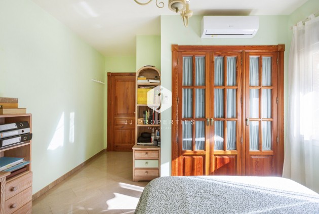 Resale - Villa -
Torrevieja - Costa Blanca