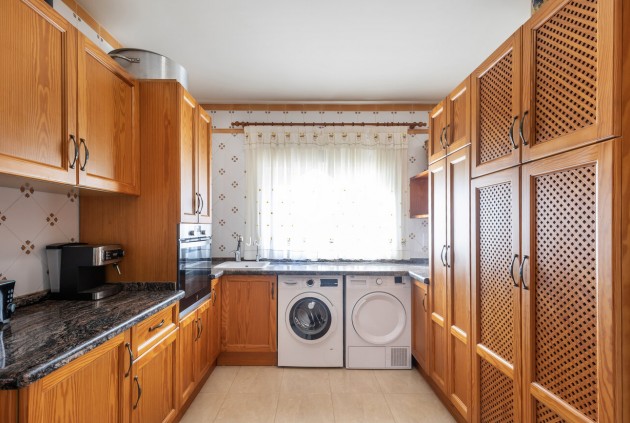 Resale - Villa -
Torrevieja - Costa Blanca