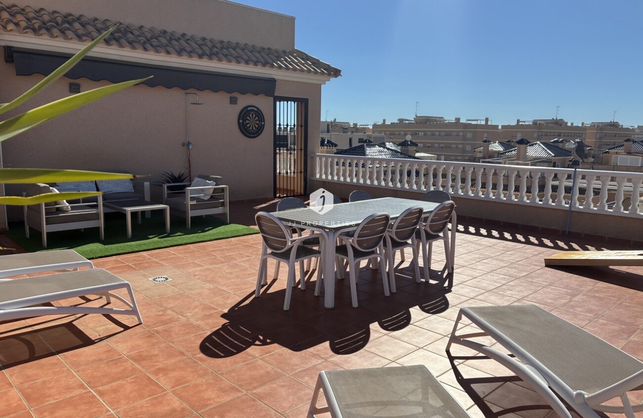 Resale - Apartment / flat -
Orihuela Costa - Costa Blanca