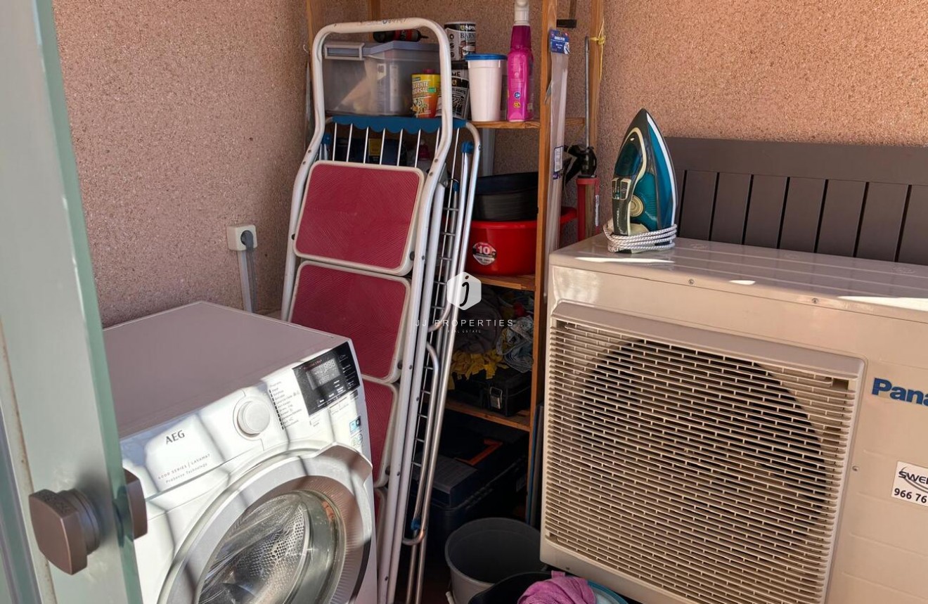 Resale - Apartment / flat -
Orihuela Costa - Costa Blanca