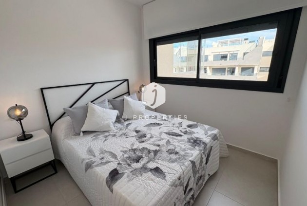 Resale - Apartment / flat -
Orihuela Costa - Costa Blanca