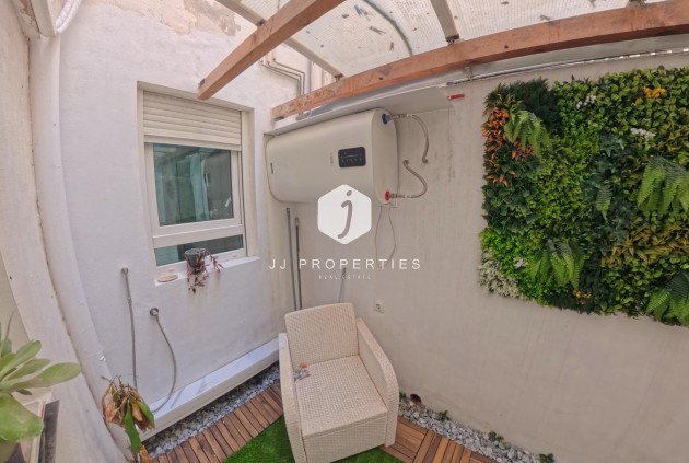 D'occasion - Appartement -
Torrevieja - Playa del Cura