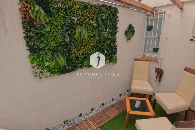 D'occasion - Appartement -
Torrevieja - Playa del Cura