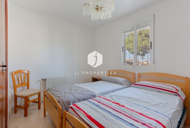 Resale - Villa -
Torrevieja - Costa Blanca