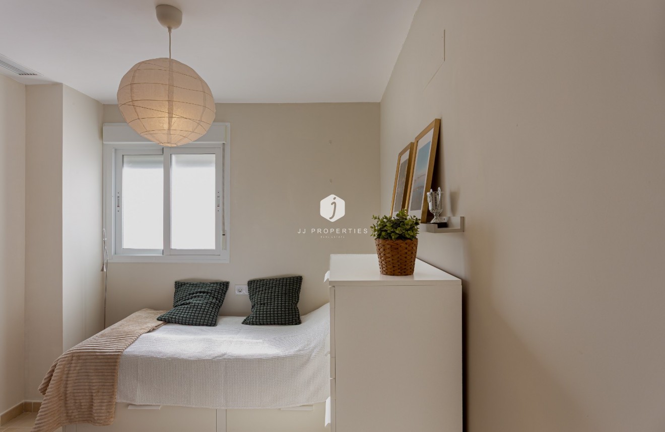 Resale - Apartment / flat -
Orihuela Costa - Costa Blanca