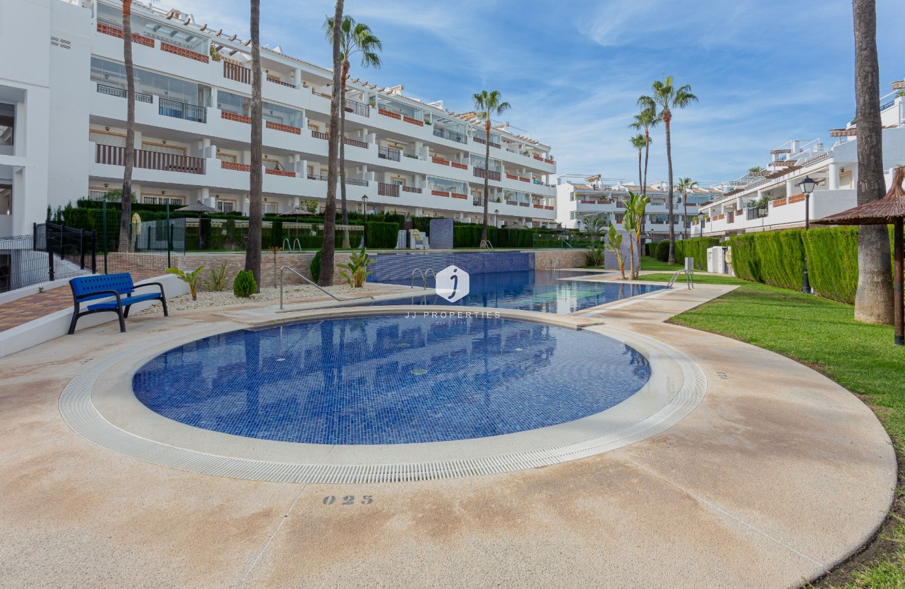Resale - Apartment / flat -
Orihuela Costa - Costa Blanca