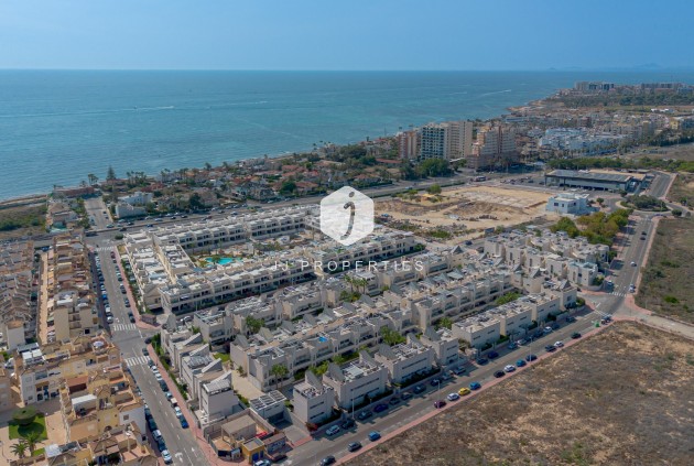 Resale - Apartment / flat -
Torrevieja - Costa Blanca