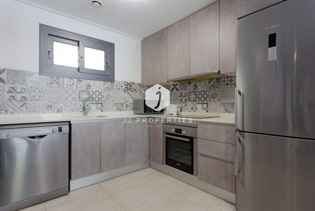 Resale - Apartment / flat -
Torrevieja - Costa Blanca