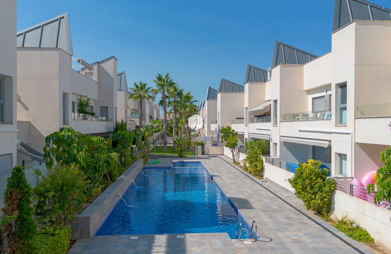 Resale - Apartment / flat -
Torrevieja - Costa Blanca