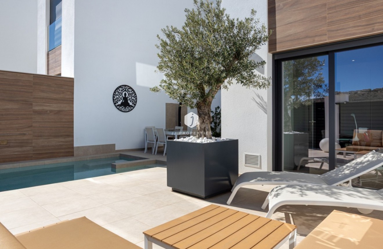 Resale - Chalet -
Benijofar - Costa Blanca