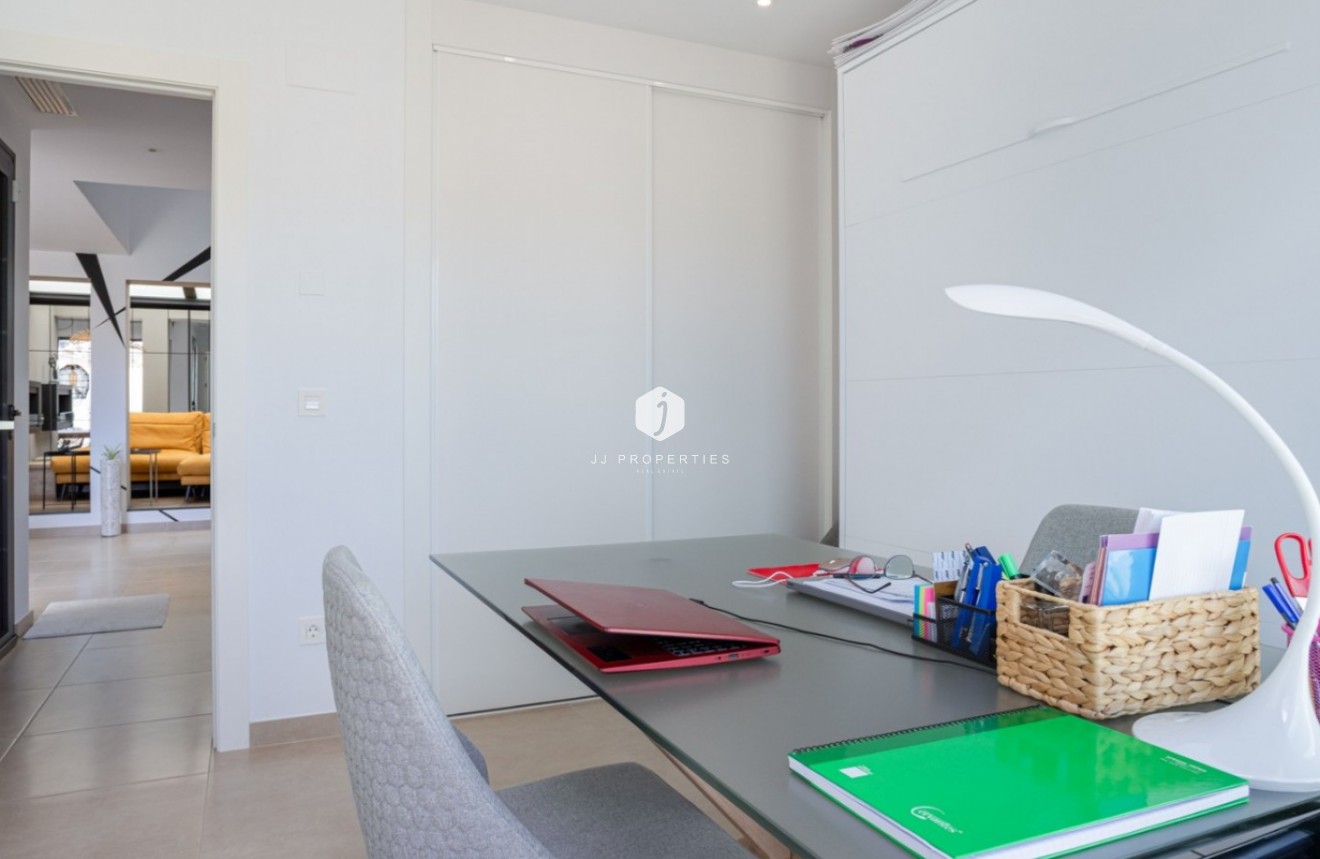 Resale - Chalet -
Benijofar - Costa Blanca