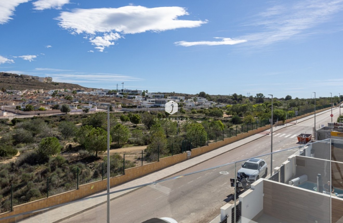 Resale - Chalet -
Benijofar - Costa Blanca