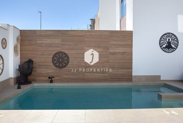 Resale - Chalet -
Benijofar - Costa Blanca