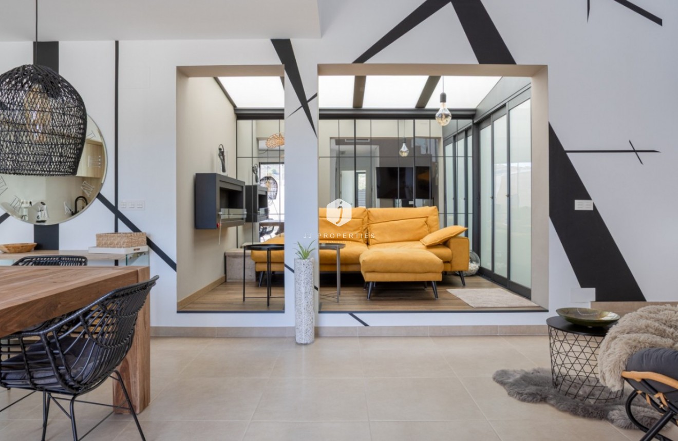 Resale - Chalet -
Benijofar - Costa Blanca