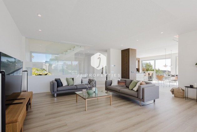 Resale - Villa -
Orihuela Costa - Costa Blanca