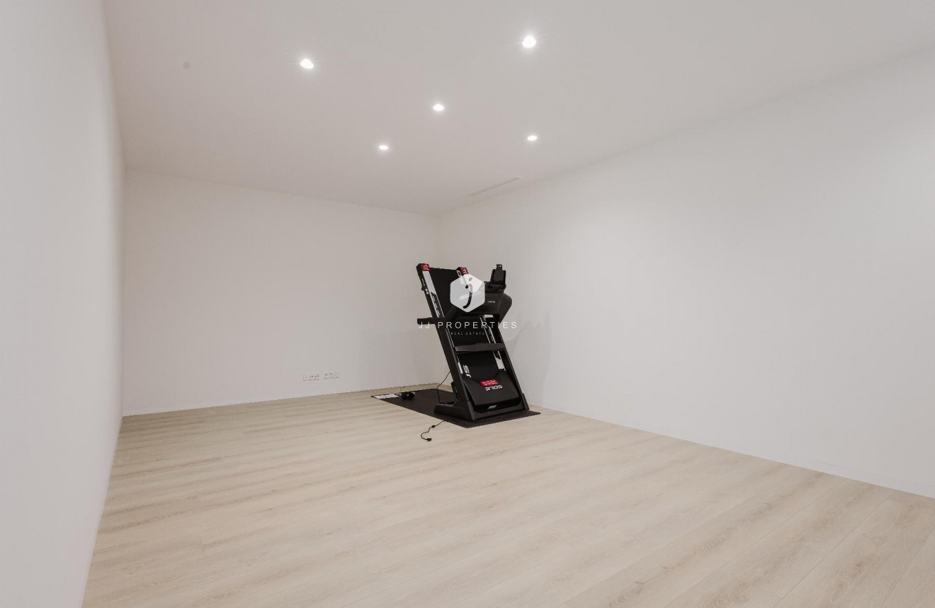 Resale - Villa -
Orihuela Costa - Costa Blanca