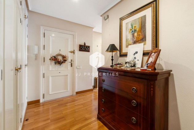 D'occasion - Appartement -
Torrevieja - Costa Blanca