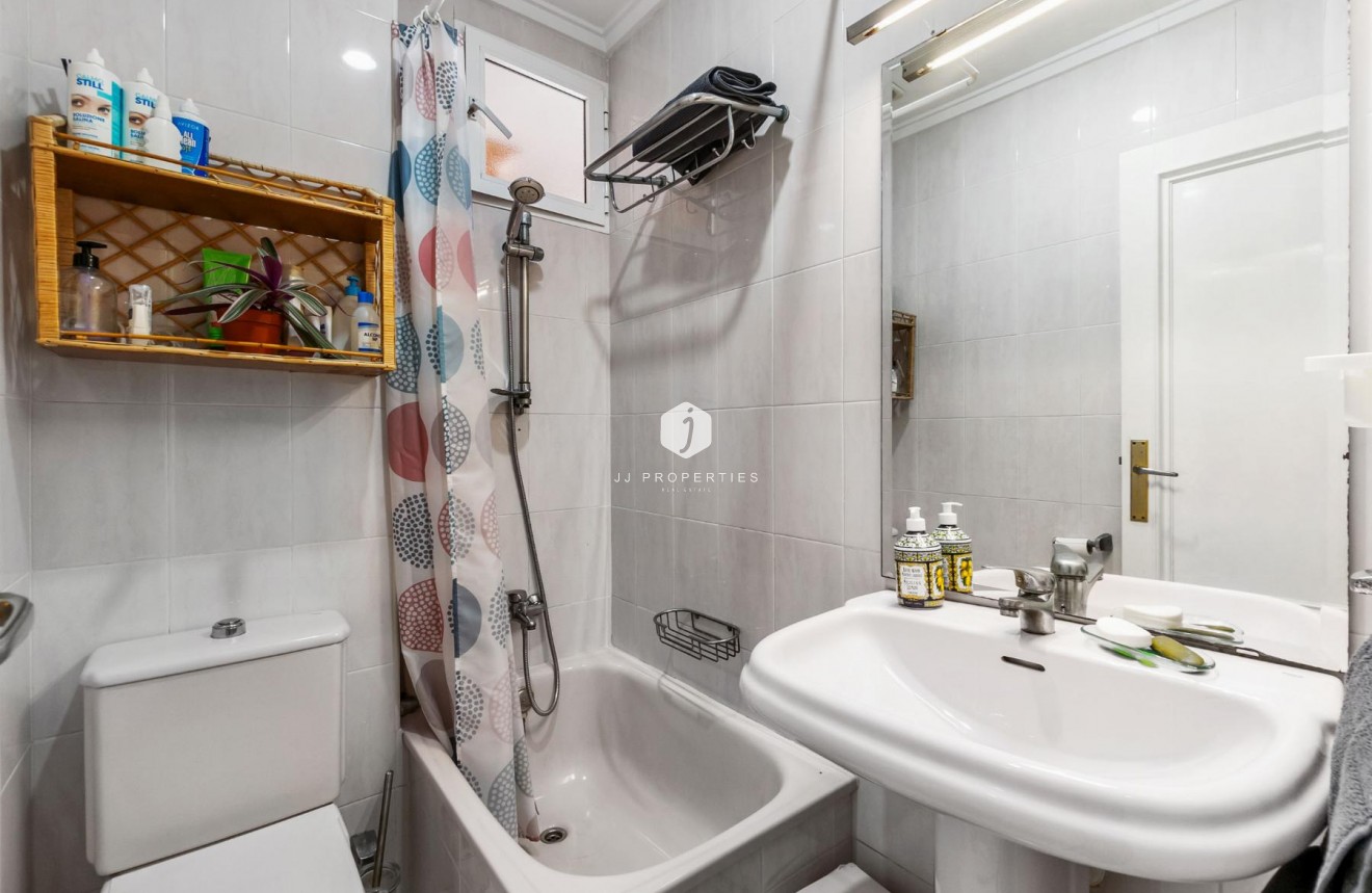 D'occasion - Appartement -
Torrevieja - Costa Blanca