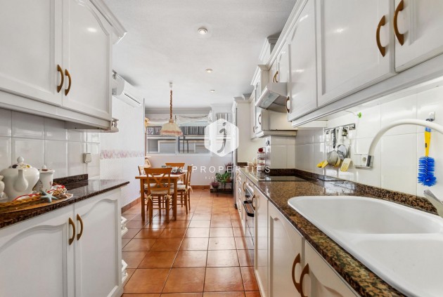 D'occasion - Appartement -
Torrevieja - Costa Blanca