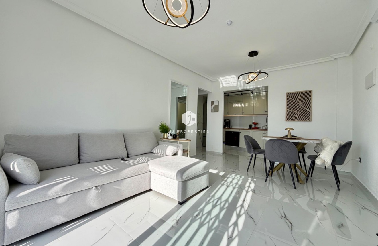 Resale - Apartment / flat -
Orihuela Costa - Playa Flamenca Norte