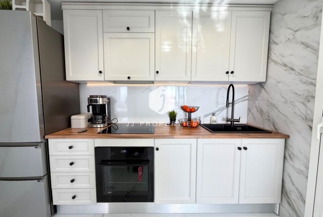 Resale - Apartment / flat -
Orihuela Costa - Playa Flamenca Norte