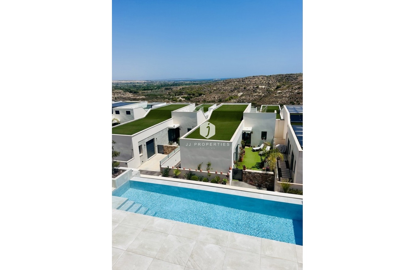 Resale - Villa -
Rojales Hills - Costa Blanca