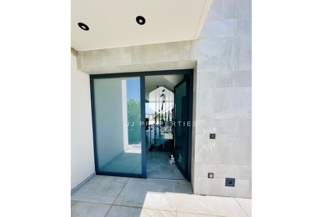 Resale - Villa -
Rojales Hills - Costa Blanca