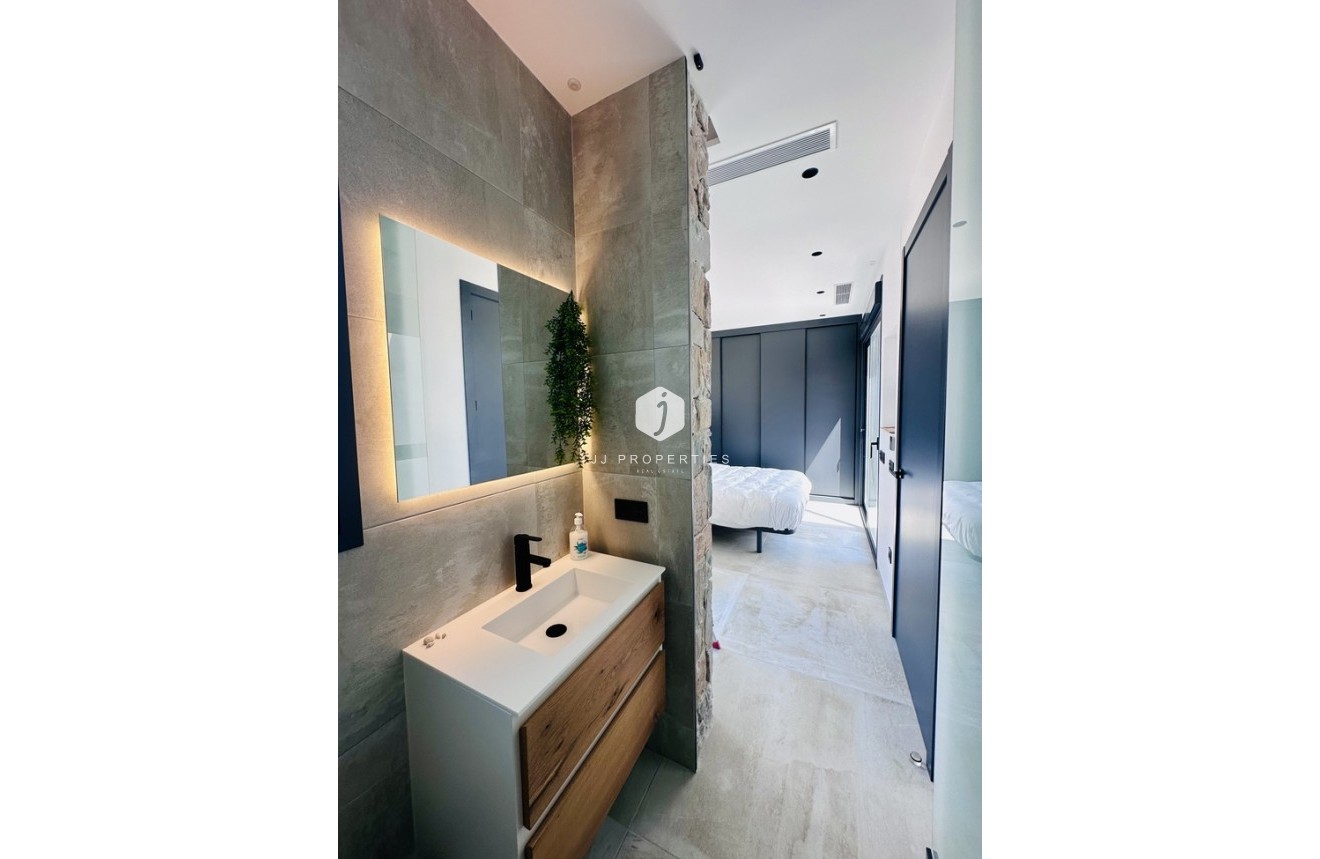 Resale - Villa -
Rojales Hills - Costa Blanca