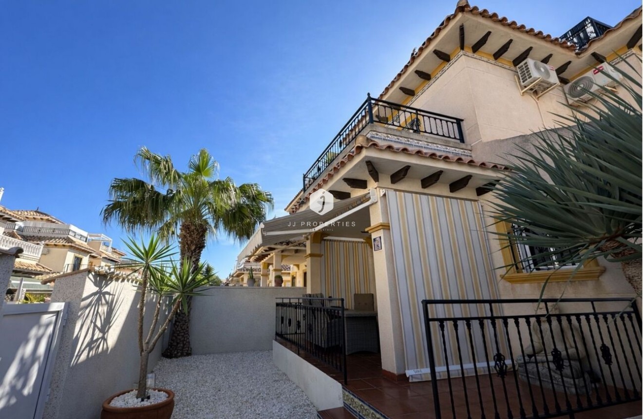 Resale - Chalet -
La Zenia - Costa Blanca