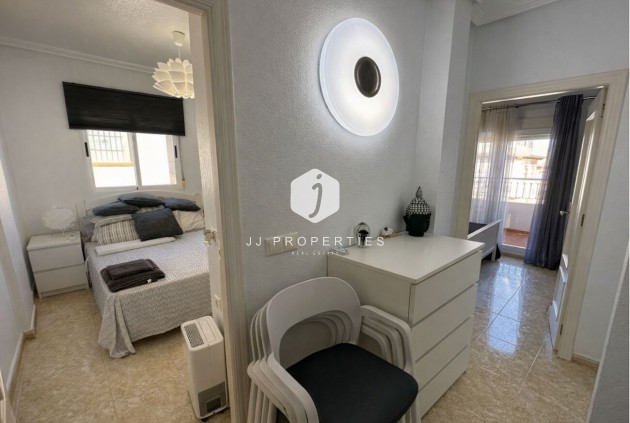 Resale - Chalet -
La Zenia - Costa Blanca