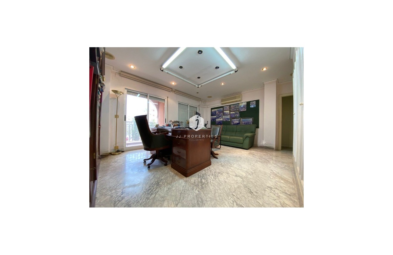 Resale - Apartment / flat -
Torrevieja - Costa Blanca