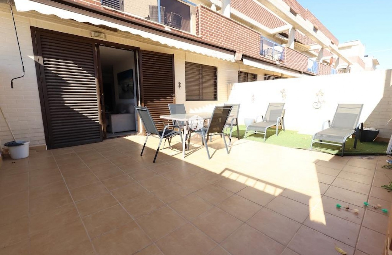 Resale - Chalet -
Orihuela Costa - Costa Blanca